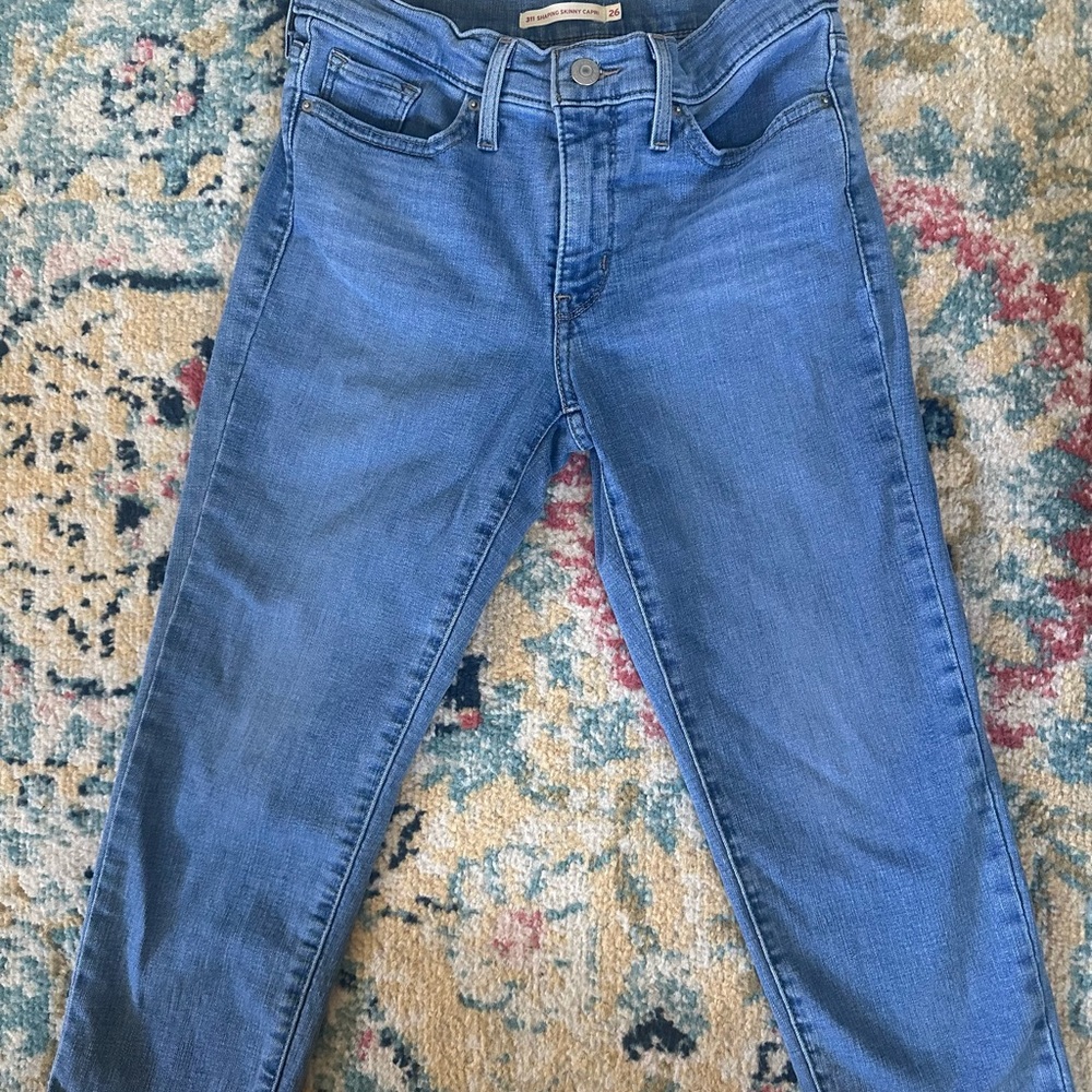 Classic Levi’s Blue Women's Capri